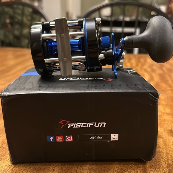 PISCIFUN® CHAOS XS ROUND REEL 50R - Picture 9 of 17